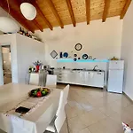 Fiori Con Piscina By Wonderful Italy Villa