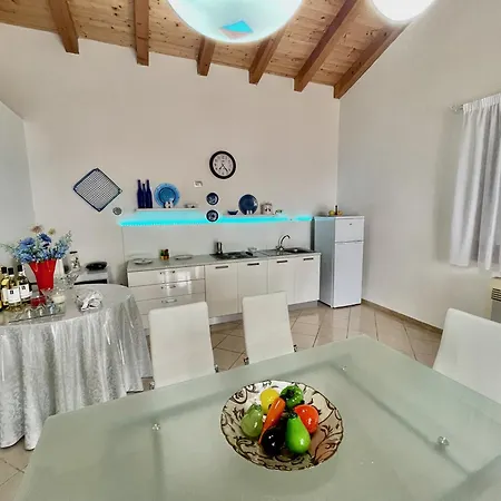 Fiori Con Piscina By Wonderful Italy Villa