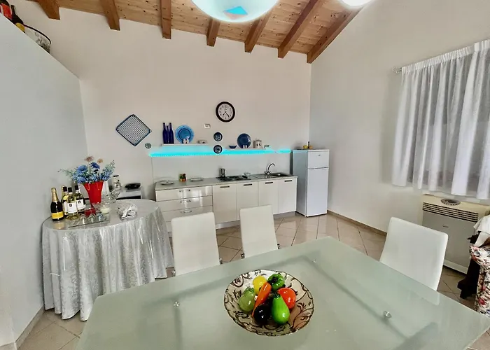 Fiori Con Piscina By Wonderful Italy Villa