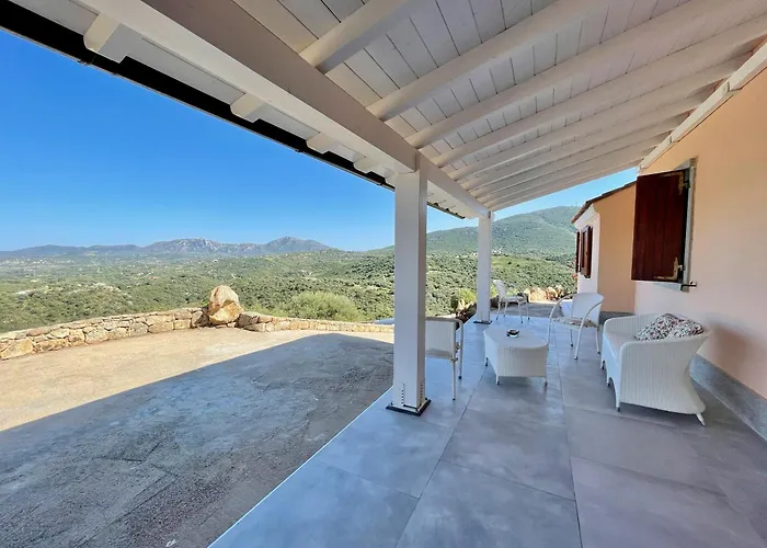 Villa Fiori Con Piscina By Wonderful Italy Olbia