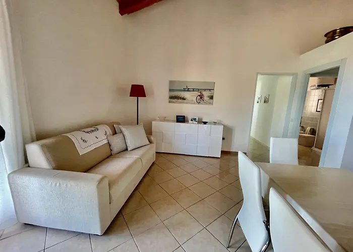 Fiori Con Piscina By Wonderful Italy Villa